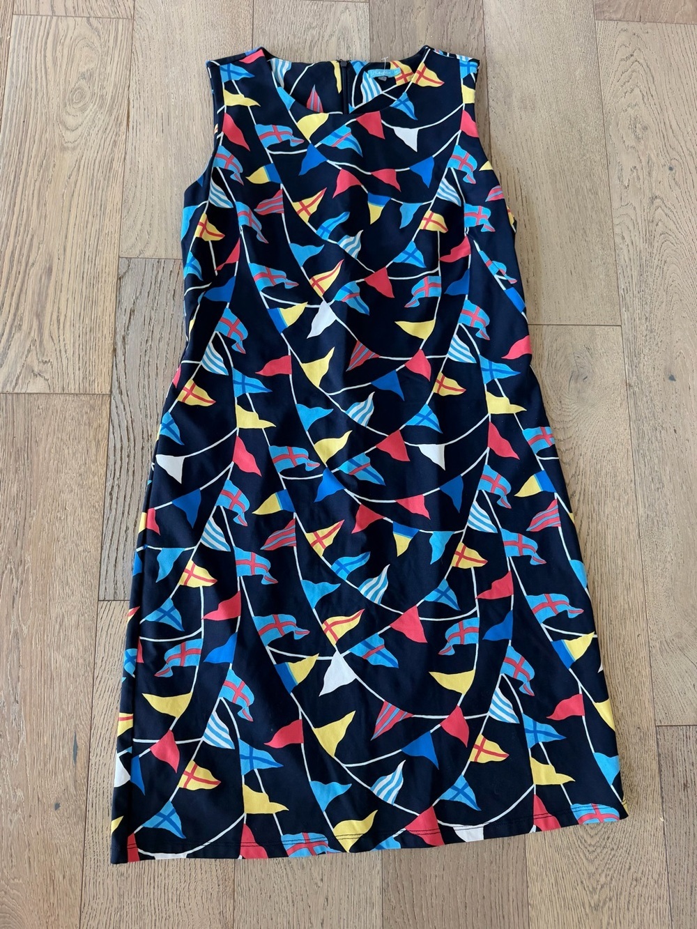 J. McLaughlin Nautical Flags Pattern Catalina Shift Dress Size m